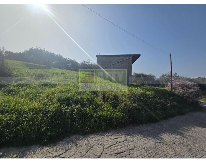 For Sale - ANO VATHIA