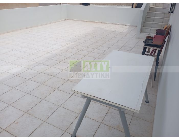 Ενοικιάζεται - ΤΡΕΙΣ ΒΑΓΙΕΣ