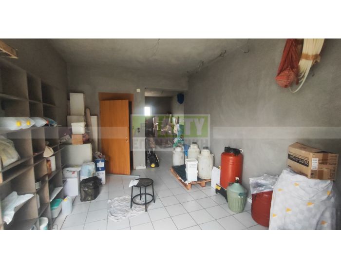 Πωλείται - ΆΝΩ ΚΑΛΕΣΑ