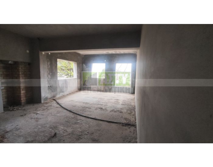 Πωλείται - ΆΝΩ ΚΑΛΕΣΑ