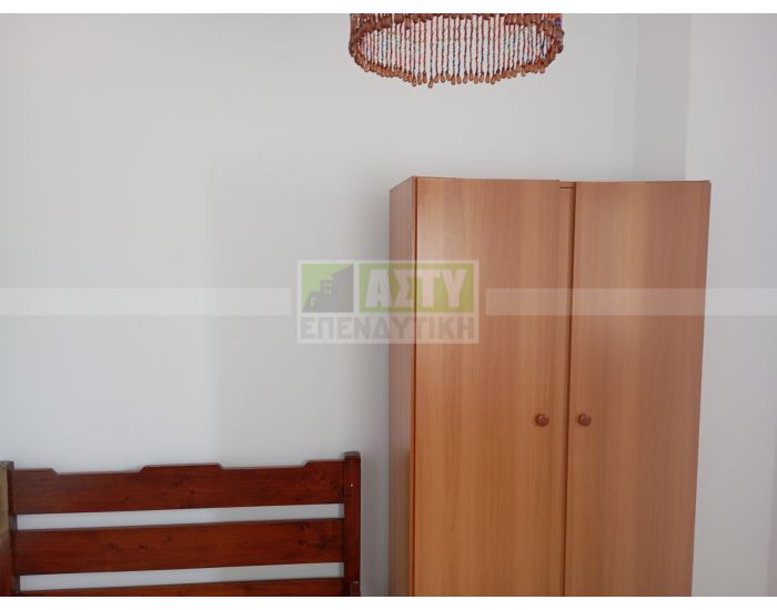 Ενοικιάζεται - ΤΡΕΙΣ ΒΑΓΙΕΣ