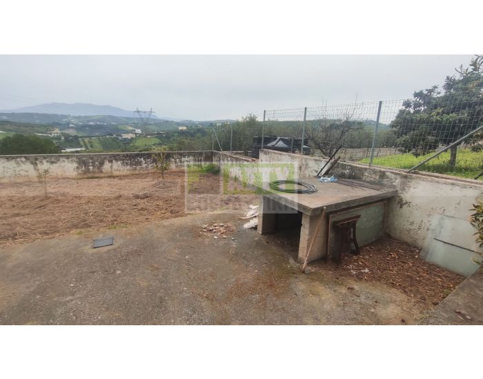 Πωλείται - ΆΝΩ ΚΑΛΕΣΑ