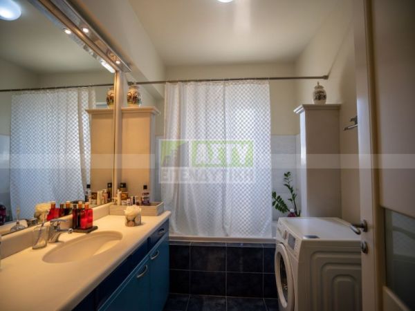 For Rent - MESAMPELIES