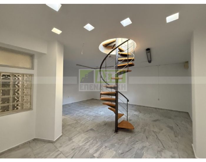 For Rent - CENTER