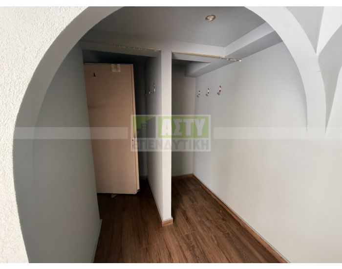 For Rent - CENTER