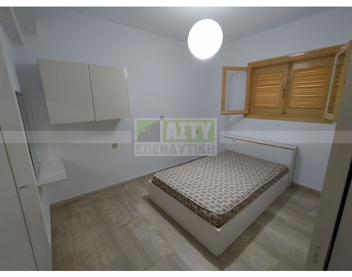 For Rent - PLATEIA SINANI