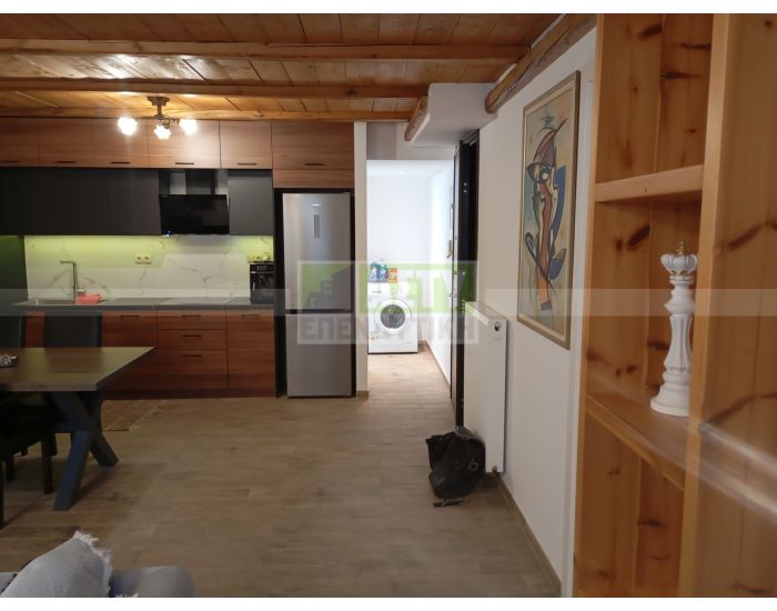 Ενοικιάζεται - ΜΕΣΑΜΠΕΛΙΕΣ