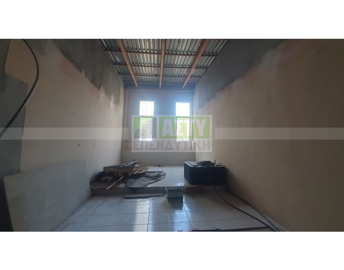 For Rent - CENTER