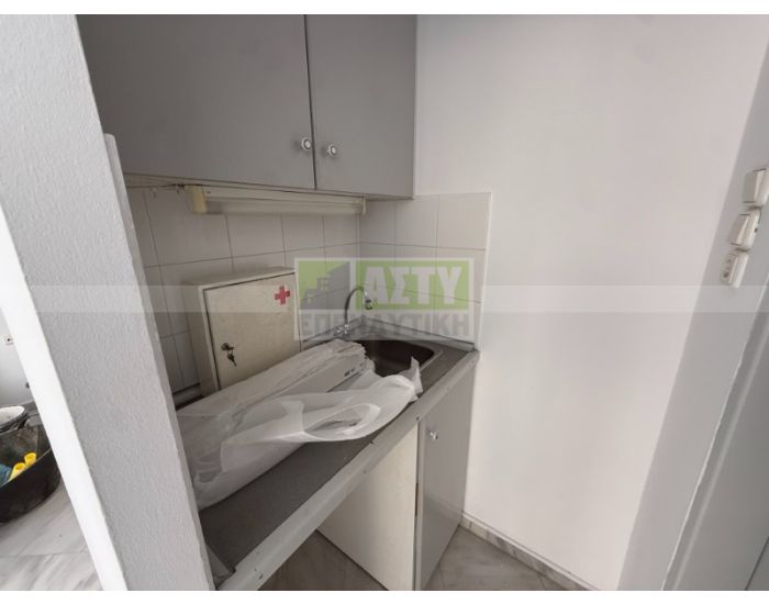 For Rent - CENTER