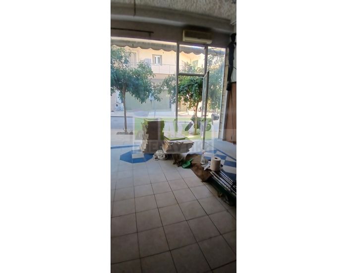 For Rent - CENTER