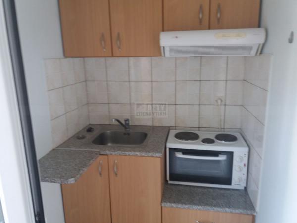 ΕΣΤΑΥΡΩΜΕΝΟΣ