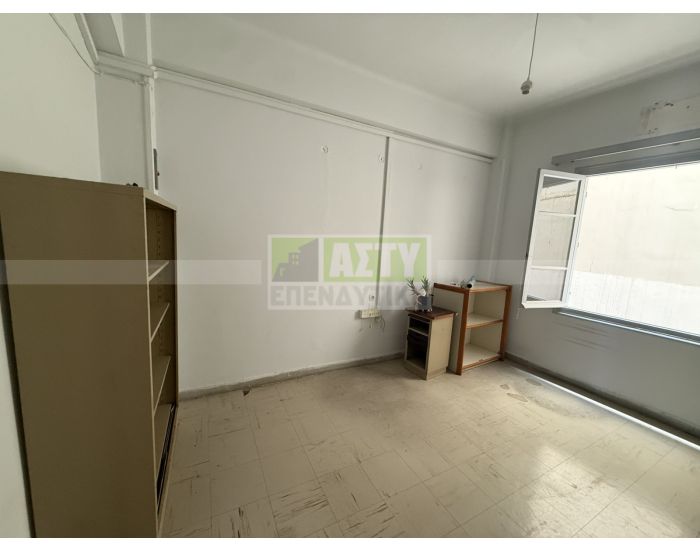 For Rent - CENTER