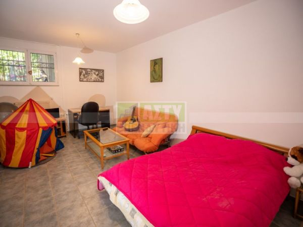 For Rent - MESAMPELIES