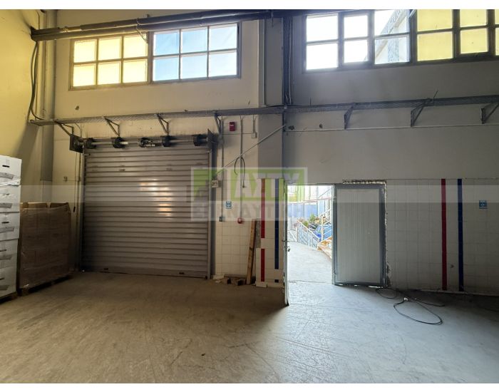 For Rent - INDUSTRIAL AREA