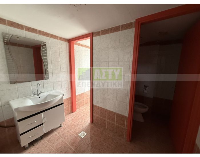 For Rent - OULOF PALME