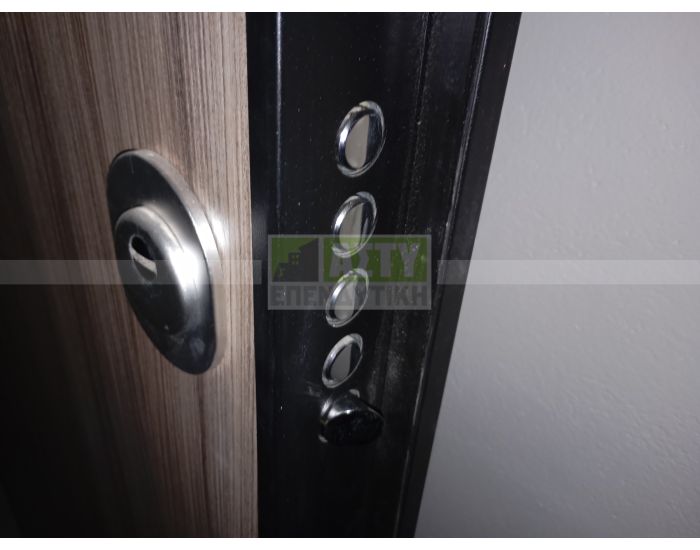 For Rent - CENTER-MPODOSAKEIO