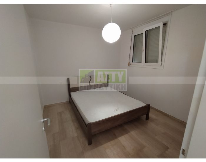 For Rent - PLATEIA SINANI