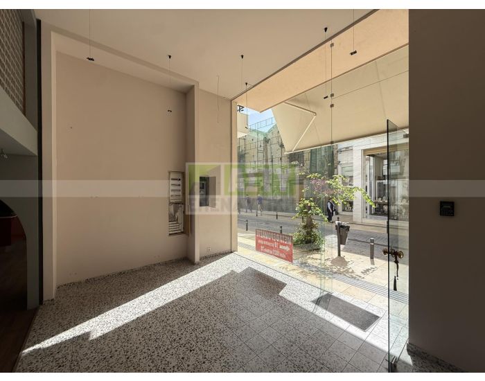 For Rent - CENTER