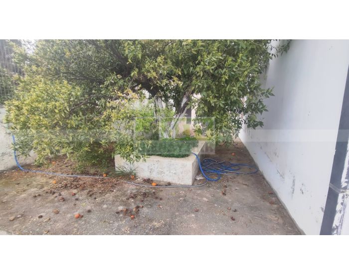 Πωλείται - ΆΝΩ ΚΑΛΕΣΑ