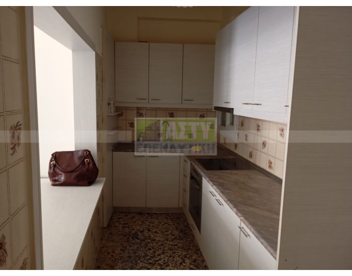 For Rent - PARALIAKI