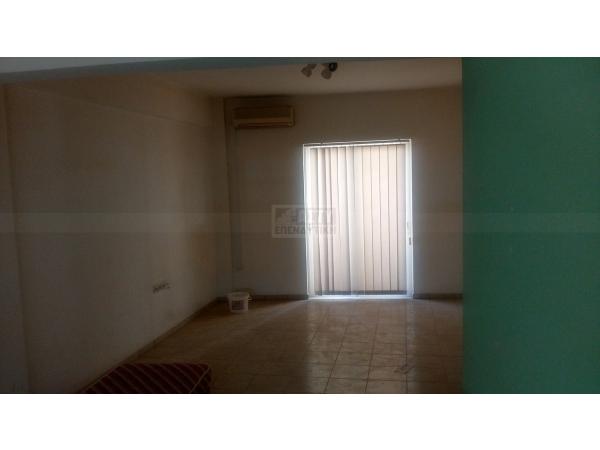 For Rent - CENTER