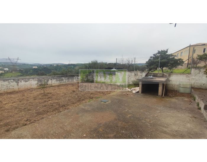 Πωλείται - ΆΝΩ ΚΑΛΕΣΑ