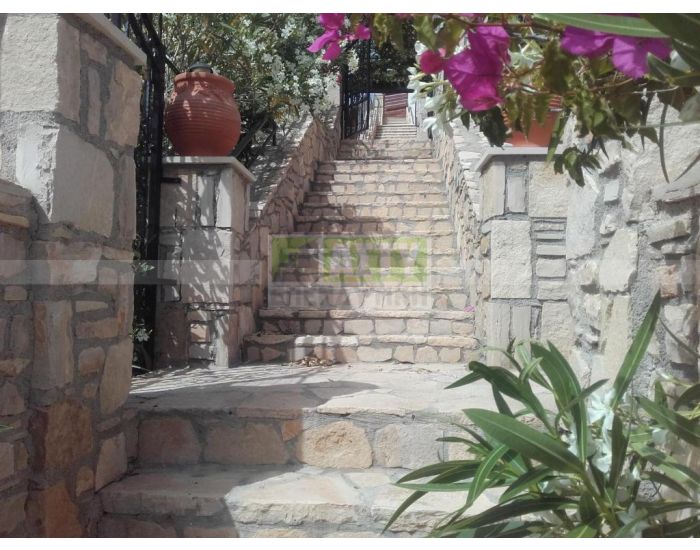 For Sale - KALOI LIMENES