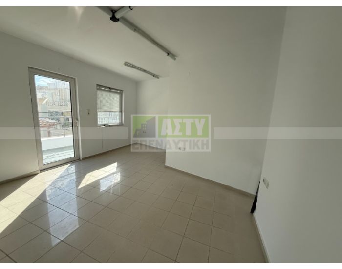 For Rent - CENTER