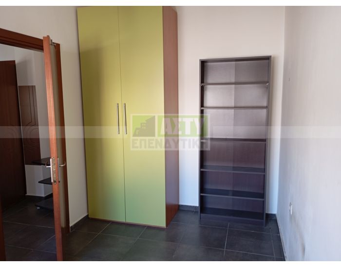 Ενοικιάζεται - ΘΕΡΙΣΣΟΣ