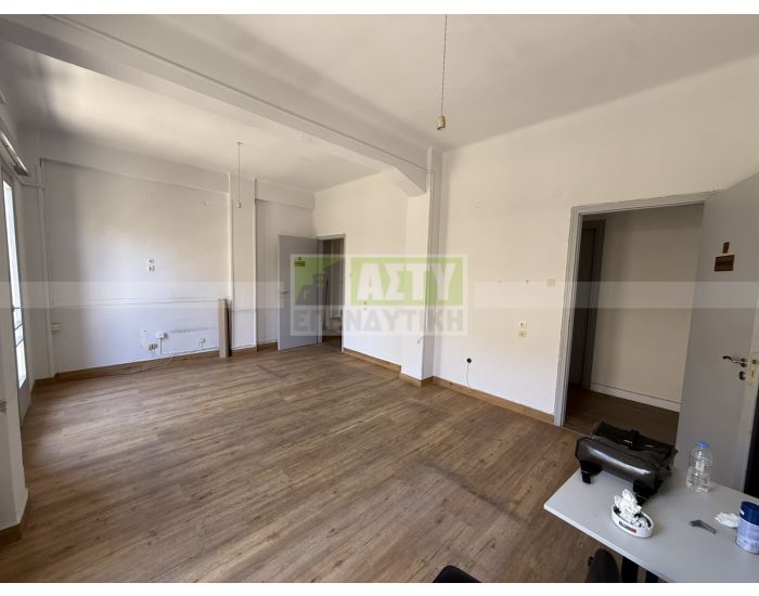 For Rent - CENTER