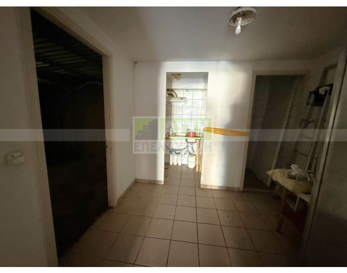 For Rent - 62 MARTYRON