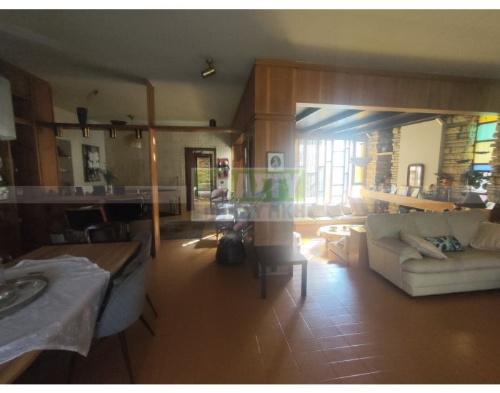 For Sale - MASTAMPAS