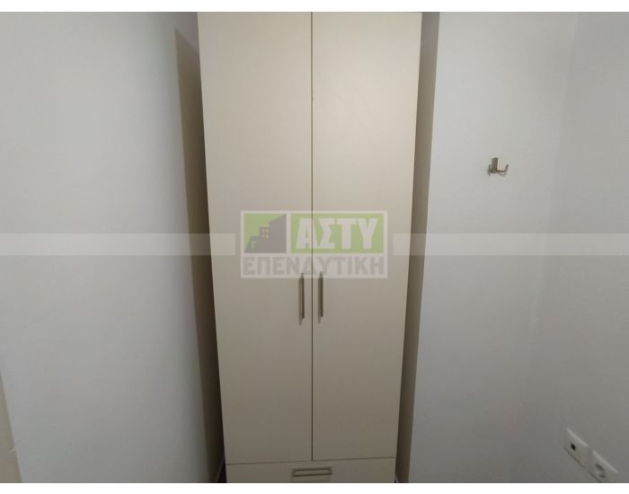 For Rent - PLATEIA SINANI