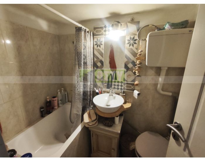 For Sale - MASTAMPAS