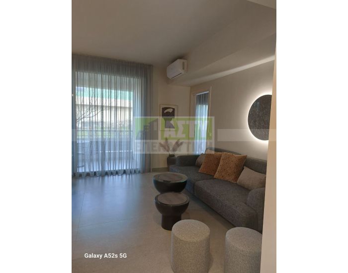 Ενοικιάζεται - ΜΑΛΑΔΕΣ