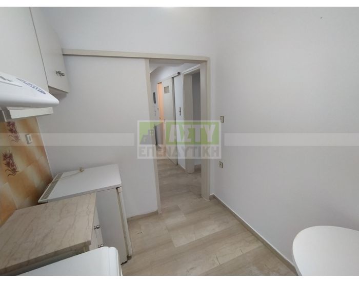 For Rent - PLATEIA SINANI