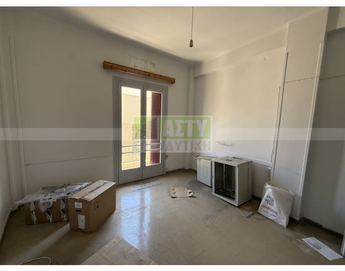 For Rent - CENTER