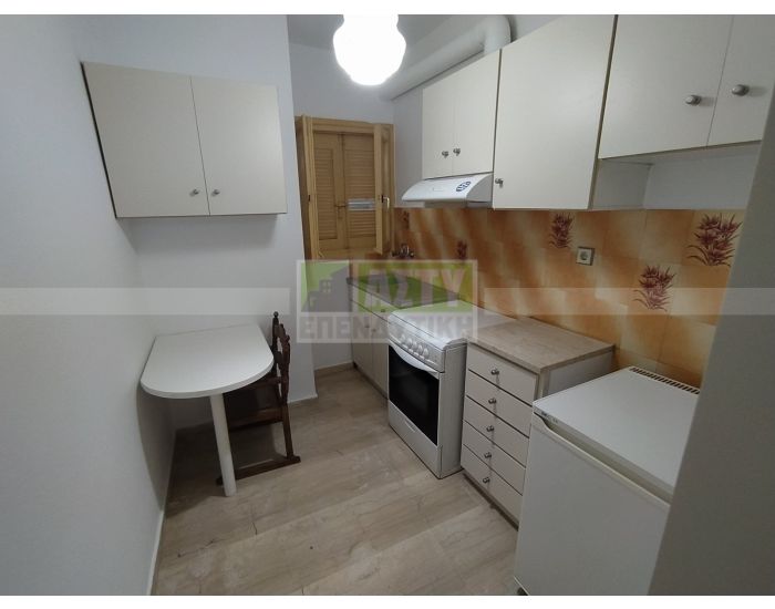 For Rent - PLATEIA SINANI