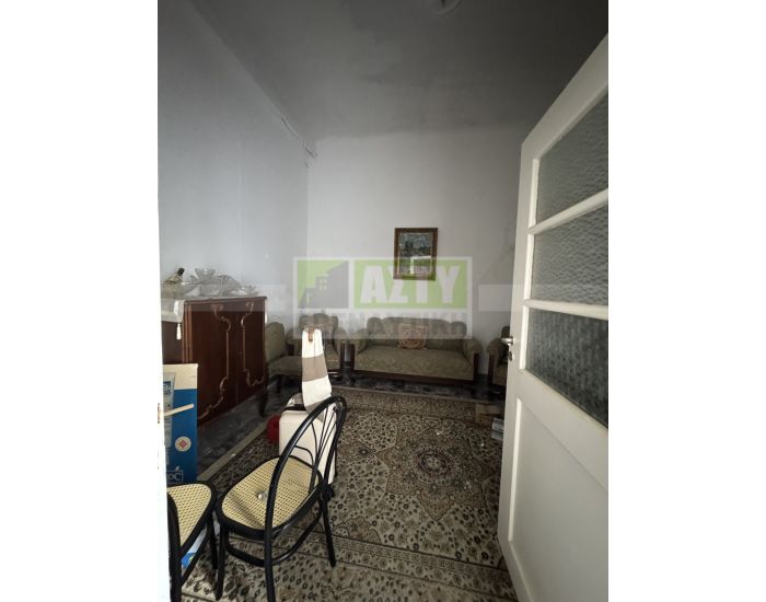 Πωλείται - ΚΕΝΤΡΟ