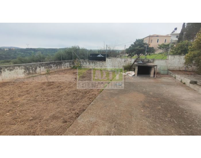 Πωλείται - ΆΝΩ ΚΑΛΕΣΑ