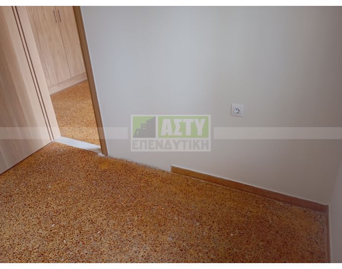 For Rent - PARALIAKI