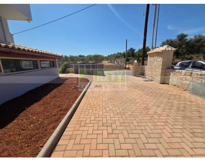 For Rent - ANISSARAS